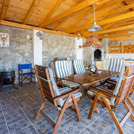 Tomic A Mazuranica Lejlighed Novi Vinodolski