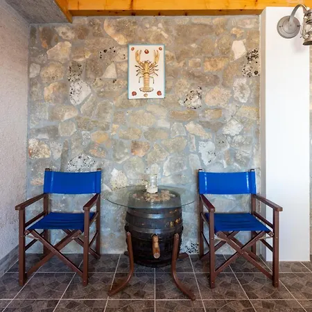 Tomic A Mazuranica Apartment *