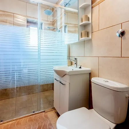 Tomic A Mazuranica Apartment